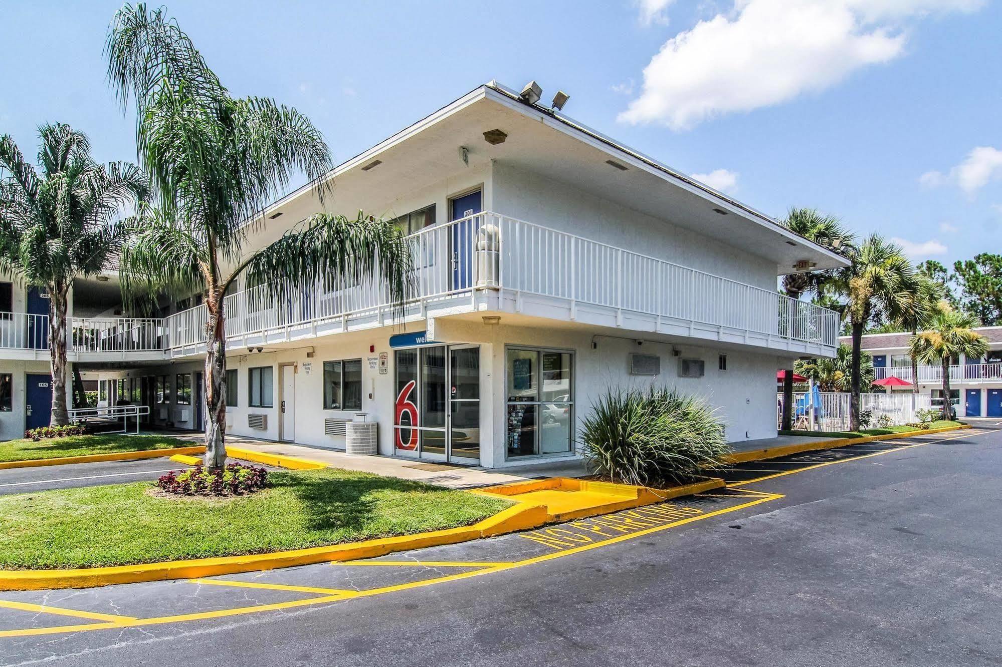 Motel 6-Jacksonville, FL - Orange Park Exteriör bild